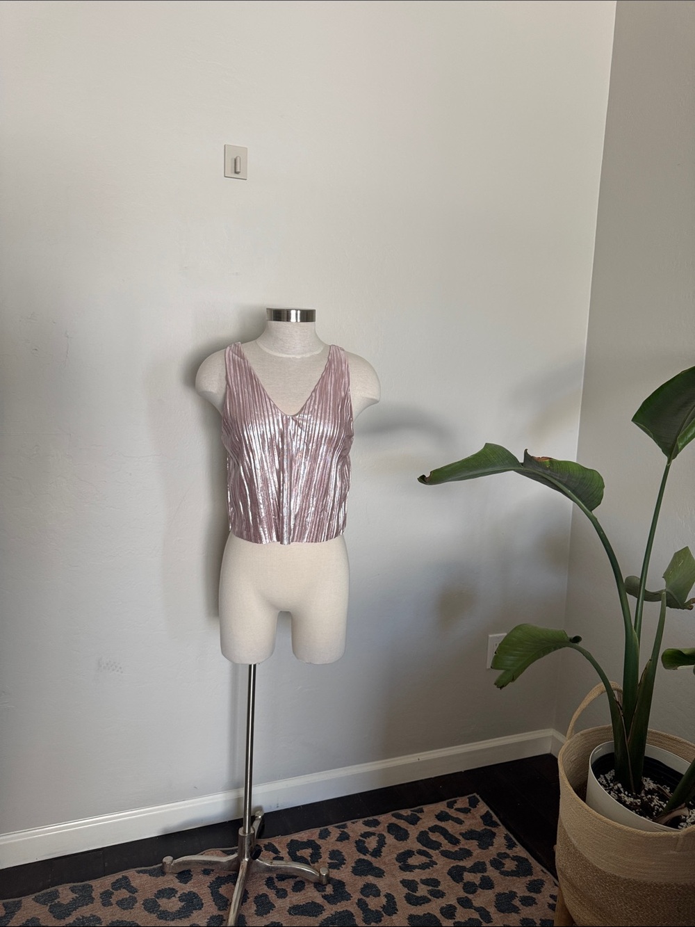 Zara Metallic Light Pink V-Neck Pleated Crop Top